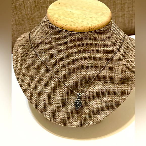 Jewelry - Vintage Sterling Silver charm Pendant. 925 Mark